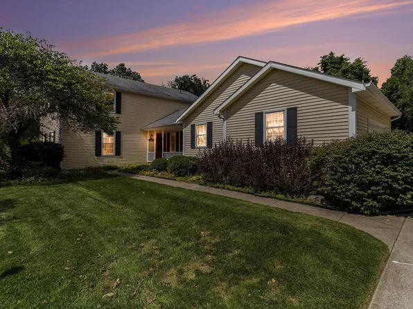 16287 Barryknoll Way, Granger, IN 46530