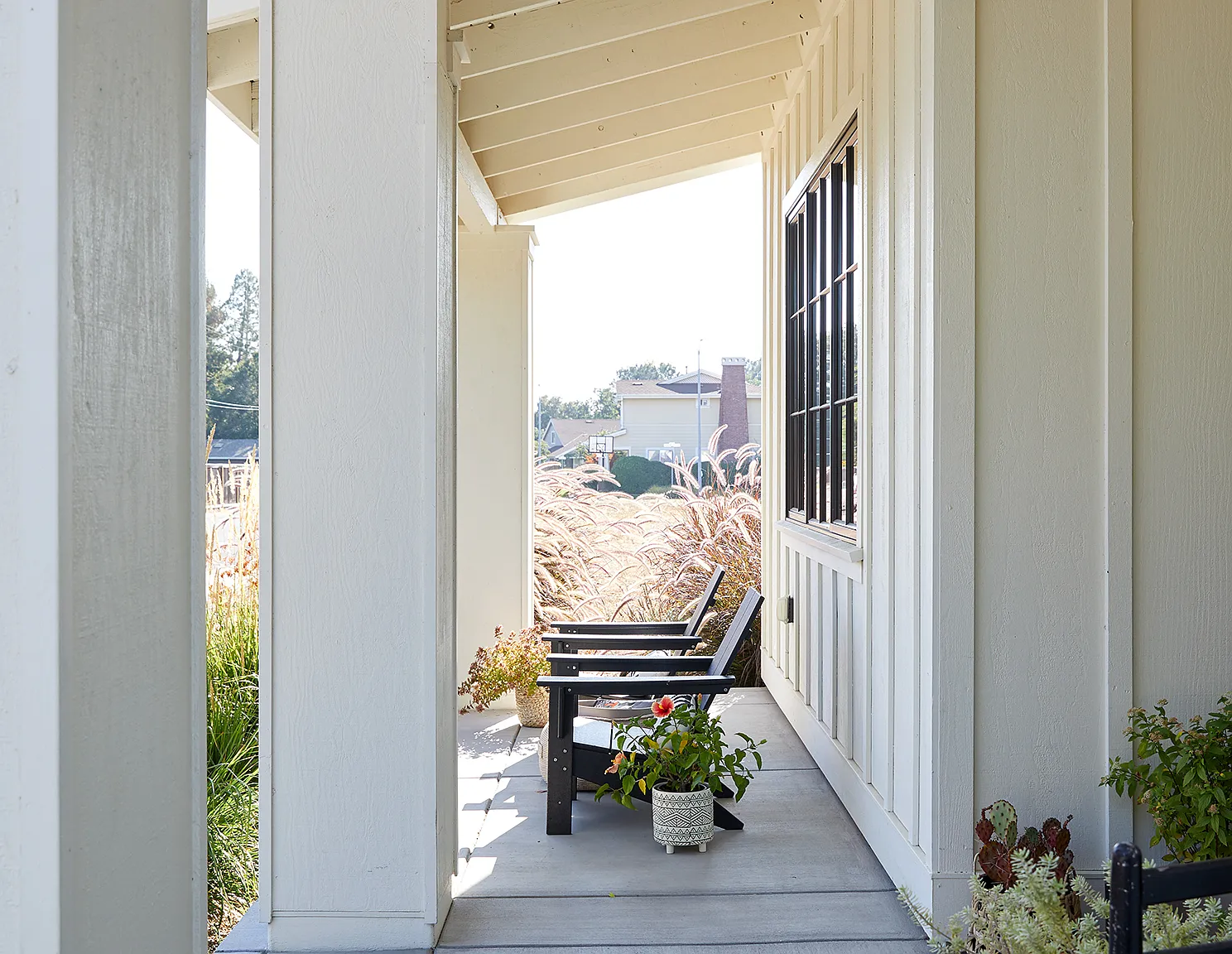 220 Ranch Ln — Photo 3