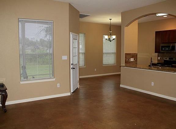 5th image of 326 Kaanapali Ln
