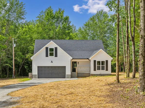 2009 Mosley Ferry Rd, Chapmansboro, TN 37035