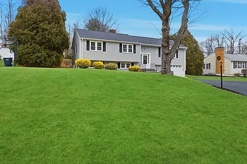 38 Juniper Ln Photo 1