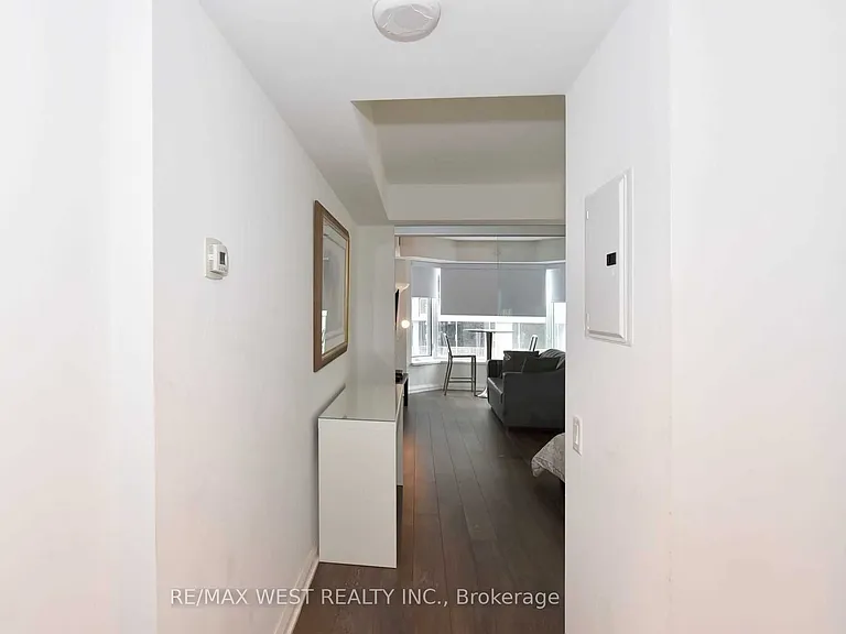 155 Yorkville Ave #1209 — Photo 5