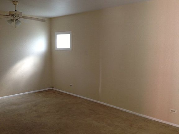 5th image of 226 Moonstone Dr