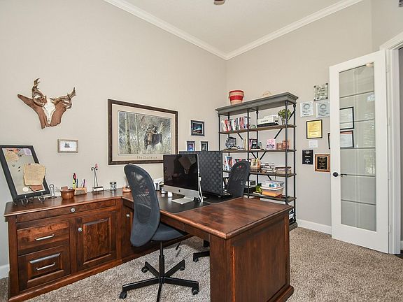4th image of 8103 Mesquite Hill Ln