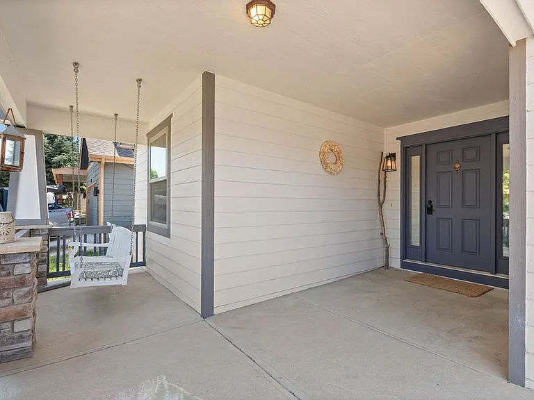 2257 Forecastle Dr — Photo 2