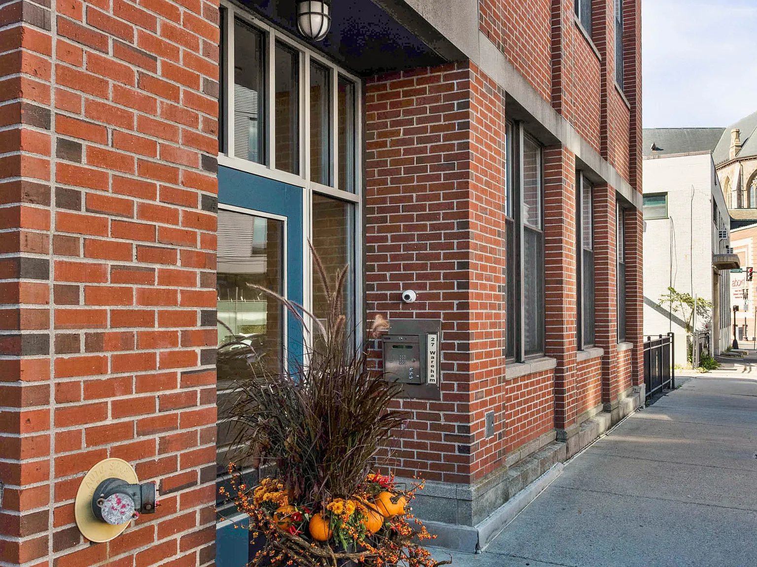 1 bed, 1271 sqft, $4,750 — Photo 4