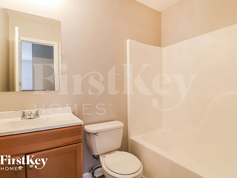 3817 Central Ave — Photo 9