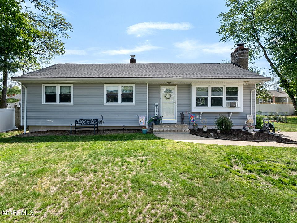 1st image of 837 Cable Avenue