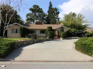 271 Meadow Lark Ln, Banning, CA 92220