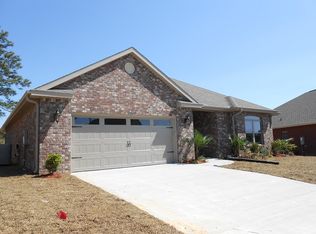 4634 Hermosa Rd, Crestview, FL 32539