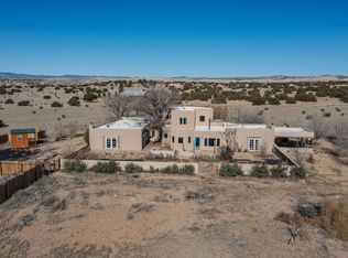 91 Private Dr, Medanales, NM 87548