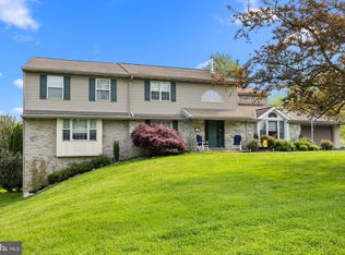 1309 Dogwood Ln, Huntingdon Valley, PA 19006
