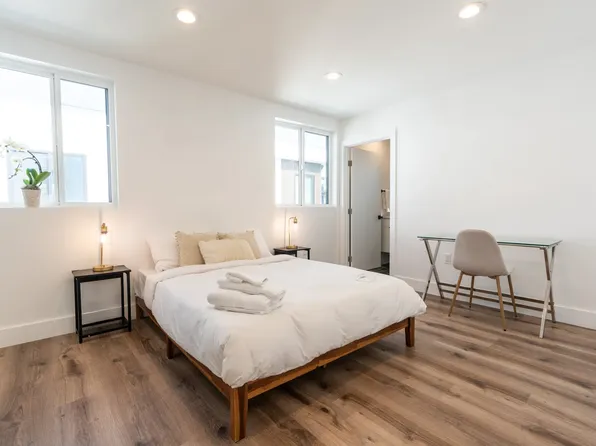 1146 N Sycamore Ave, Los Angeles, CA