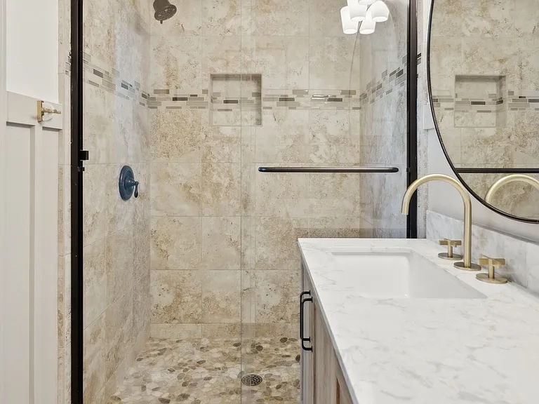 3102 E Whitton Ave — Photo 24