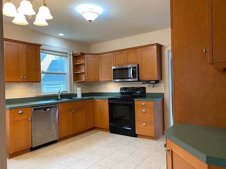 1651 Broadway #1 — Photo 5