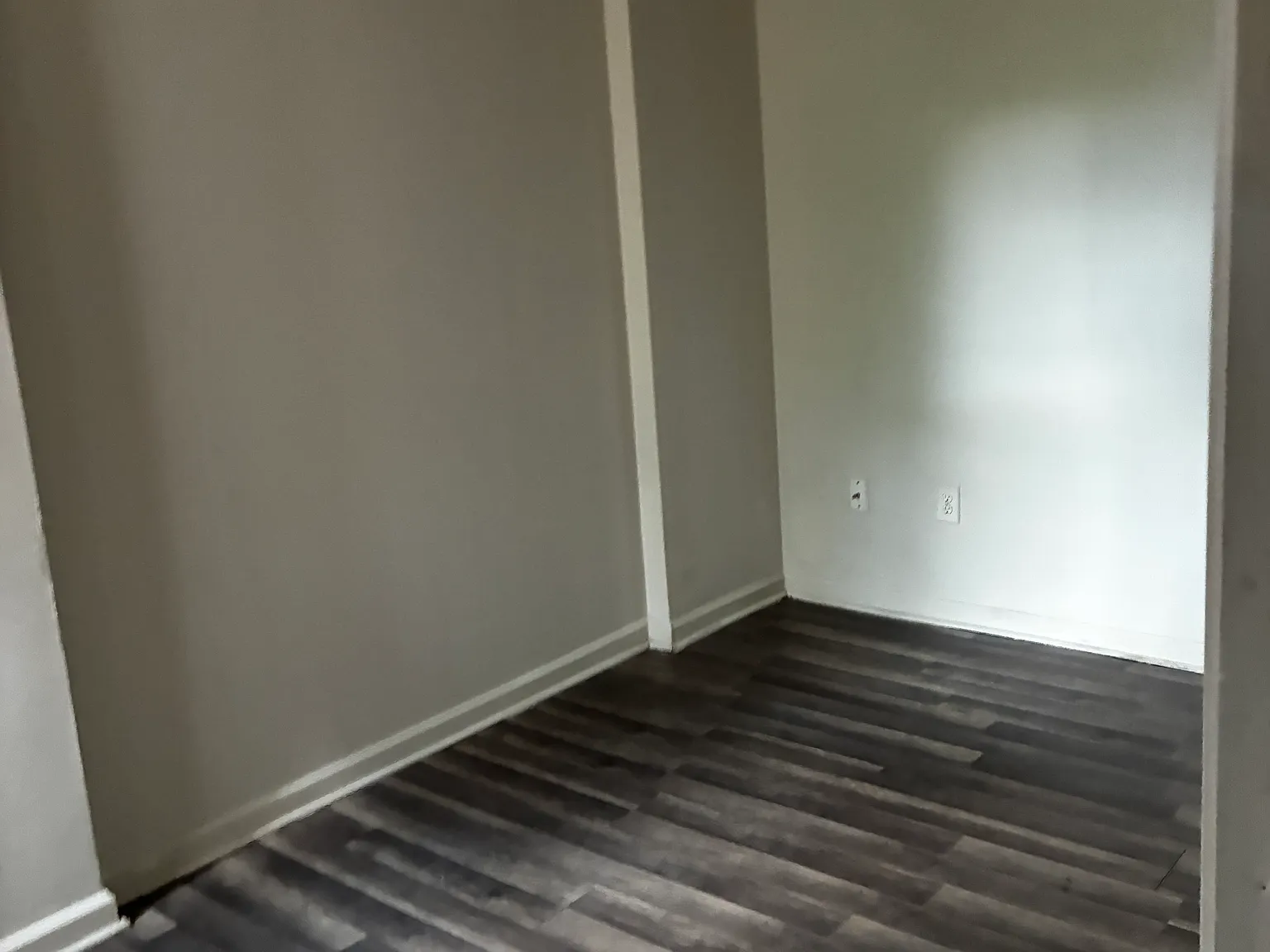 5 bed, 1620 sqft, $2,300 — Photo 3