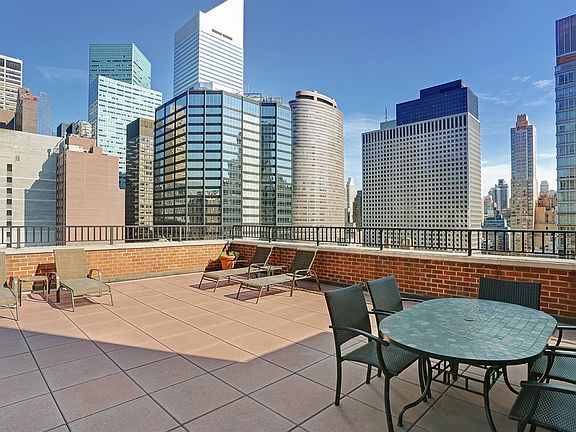 5th image of 251 E 51st St APT 10C