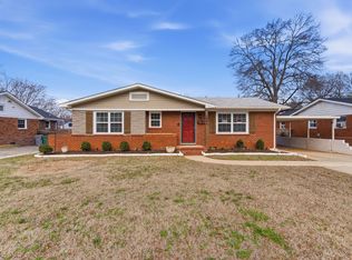 4000 Fieldcrest Rd, Charlotte, NC 28217