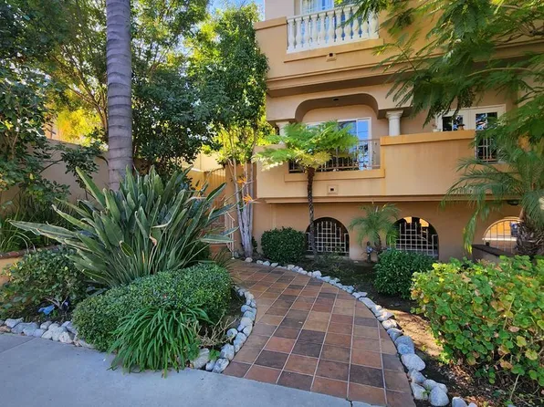 4735 Gloria Ave APT 5, Encino, CA 91436