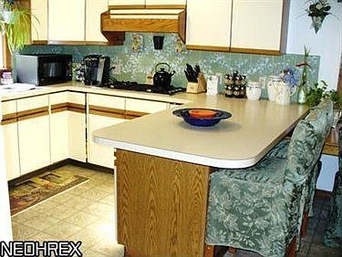 2nd image of 3584 Sanford Ave