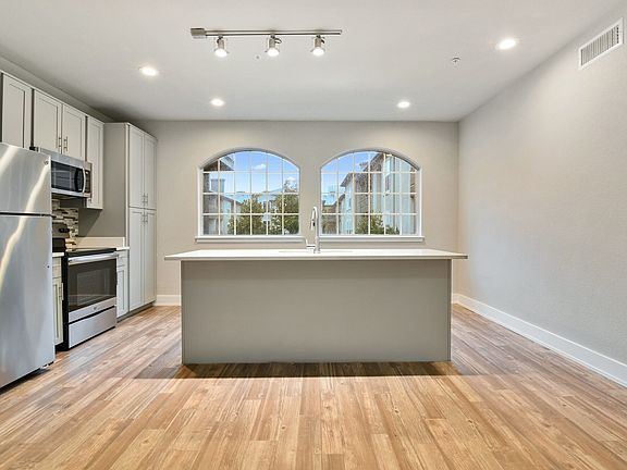 2nd image of 4650 Cole Ave APT 334