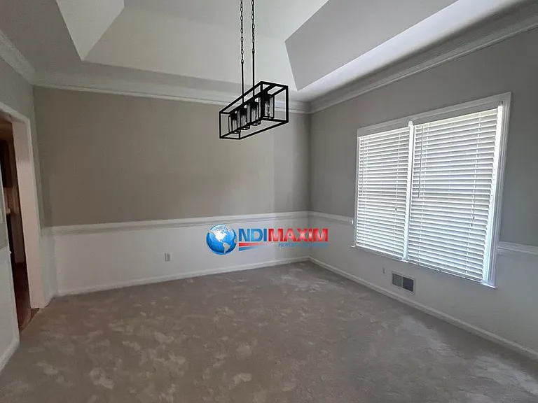 1925 Wynfield Point Dr — Photo 2