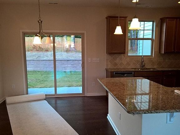 2nd image of 134 Constitution Dr