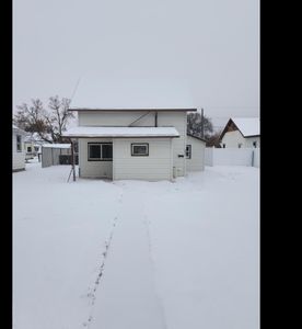 203 S 2nd St, Glen Ullin, ND, 58631