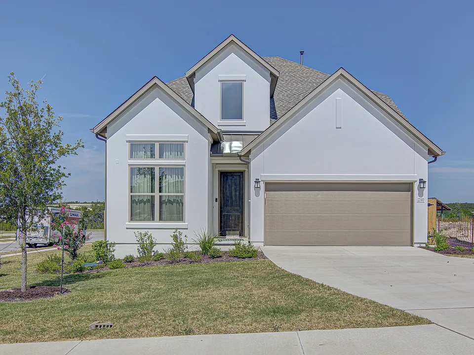 22300 Lago Lookout Ln