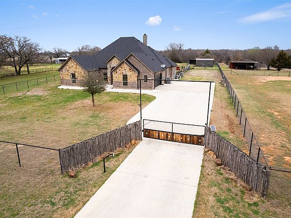 4th image of 294 County Road 3386