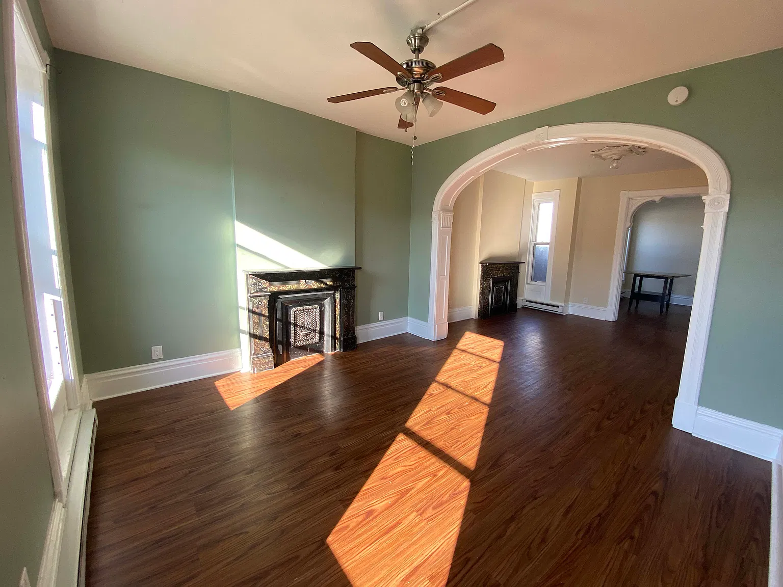 2 bed, 1200 sqft, $1,500 — Photo 2
