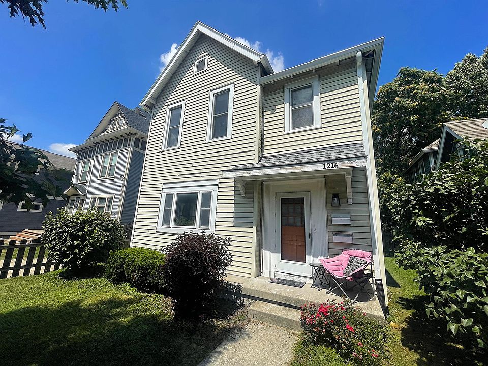 1st image of 1214 Pleasant St #1