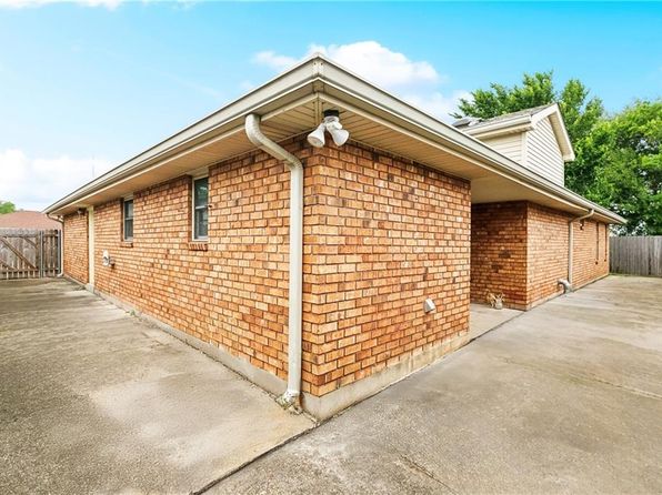 3109 Gallo Dr, Chalmette, LA 70043