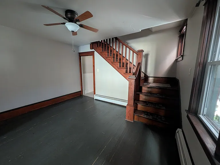273-275 Water St — Photo 1
