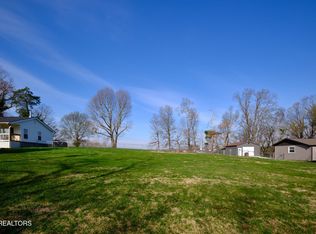 2351 Skyview Dr, Maryville, TN 37803