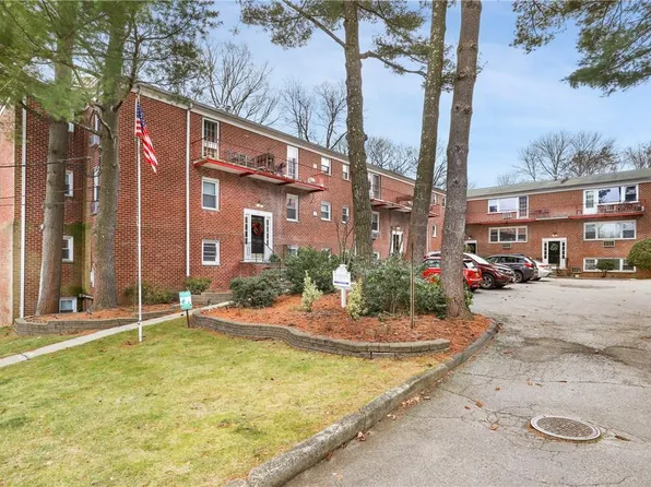28 Barker Street #SUB, Mount Kisco, NY 10549