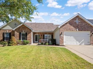 74 Scotsdale Ct, Saint Peters, MO 63376