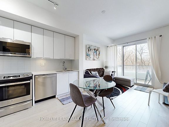 5th image of 10 Park Lawn Rd W #311