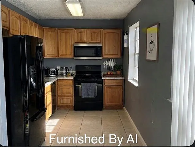 7400 W Laverne St — Photo 5