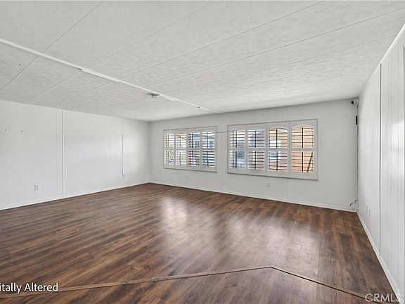 3rd image of 15621 Beach Blvd Space 127