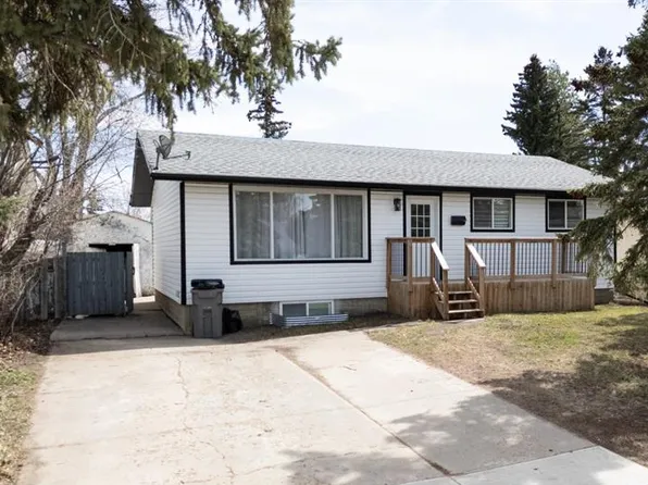 11211 W 93rd St, Grande Prairie, AB T8V 1Y5
