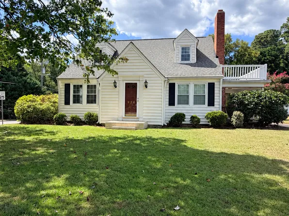 926 S Main St, Wake Forest, NC 27587