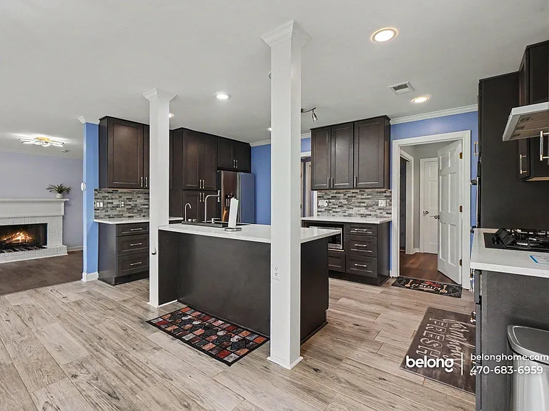 988 Bridgegate Dr NE — Photo 5