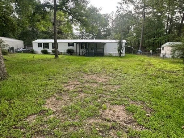 23937 Killer Bee Ln, New Caney, TX 77357