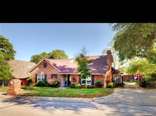1807 Briarcrest Ln, Arlington, TX 76012