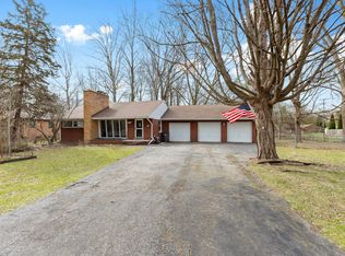 21820 Drexel St, Clinton Township, MI 48036