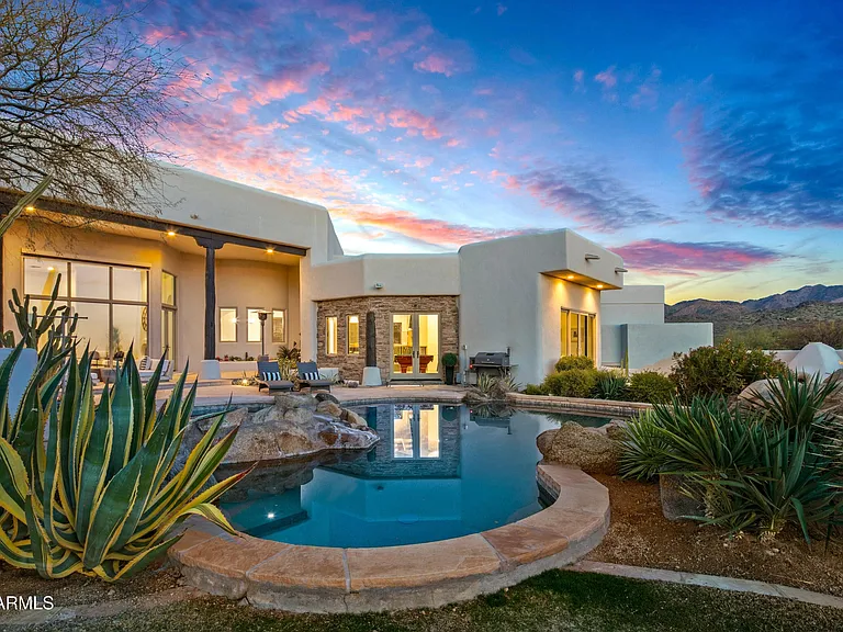 10029 E Calle De Las Brisas — Photo 57