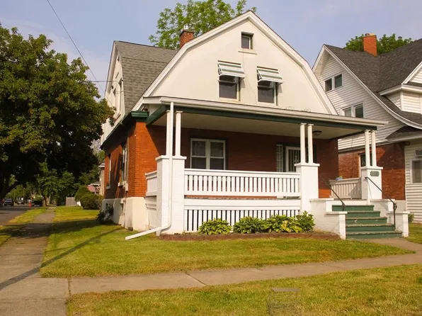 811 Walnut St, Elmira, NY 14901