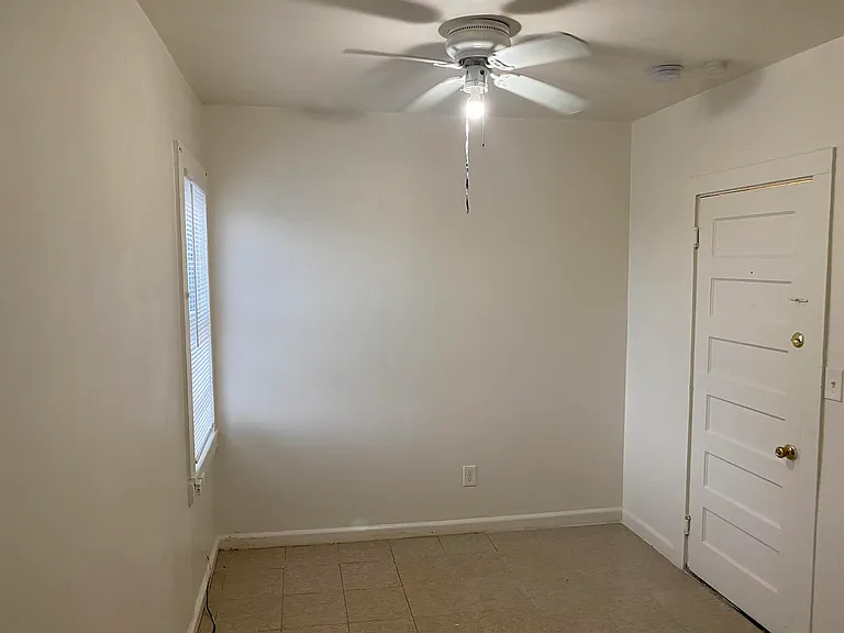 421 Bishop Ave — Photo 11