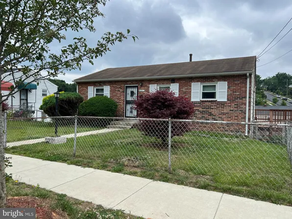 6511 Hillwood Dr, Riverdale, MD 20737